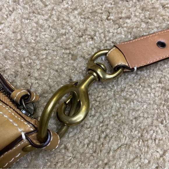 Coach Signature C Jacquard Medium Duffle Shoulder Bag - Picture 4 of 5